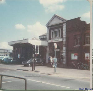 eastleigh.railway.station.jpg